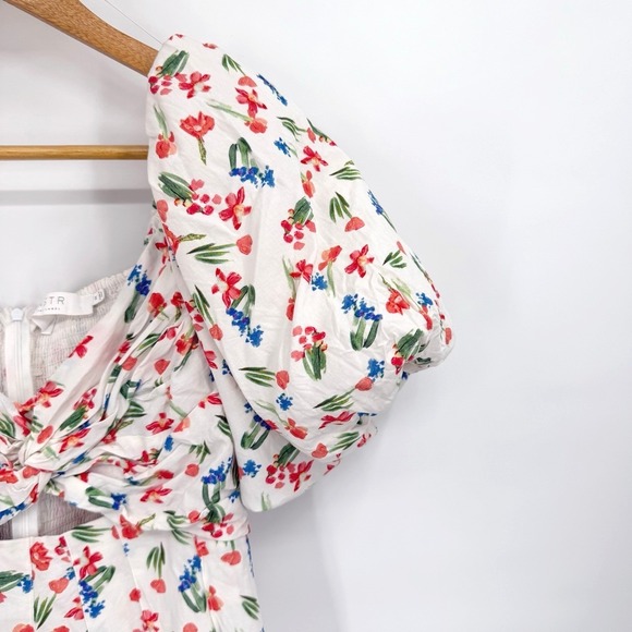 ASTR The Label Serilda Medium Mini Dress Linen Floral Puff Sleeve Smocked Cutout - Picture 6 of 10